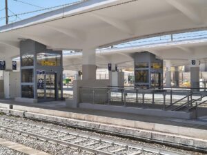 Stazione di Taranto, attivati 4 nuovi ascensori: investimento da 13 milioni di euro